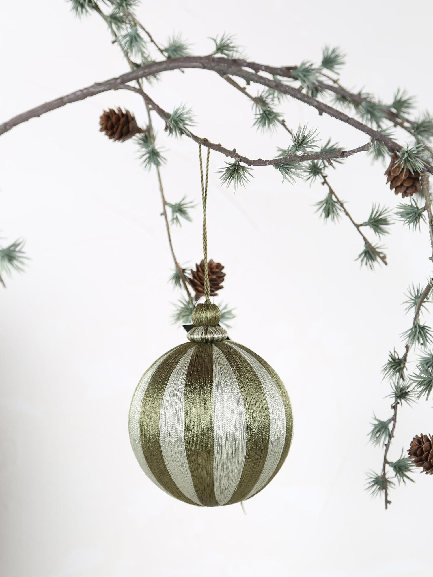 Rosah Decorative Woven Bauble - 2 Sizes Available