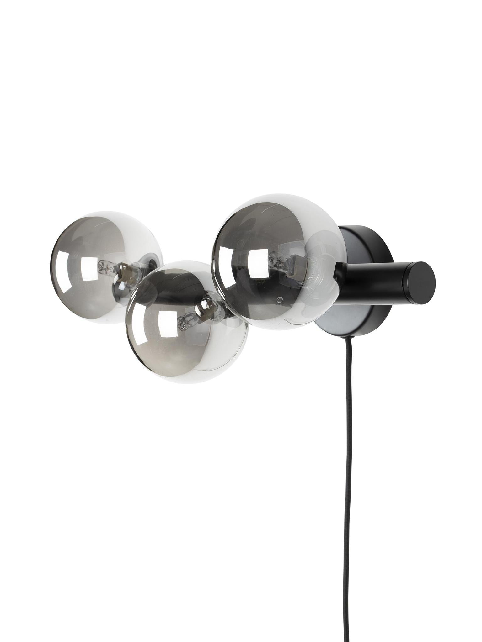 Monica Wall Lamp