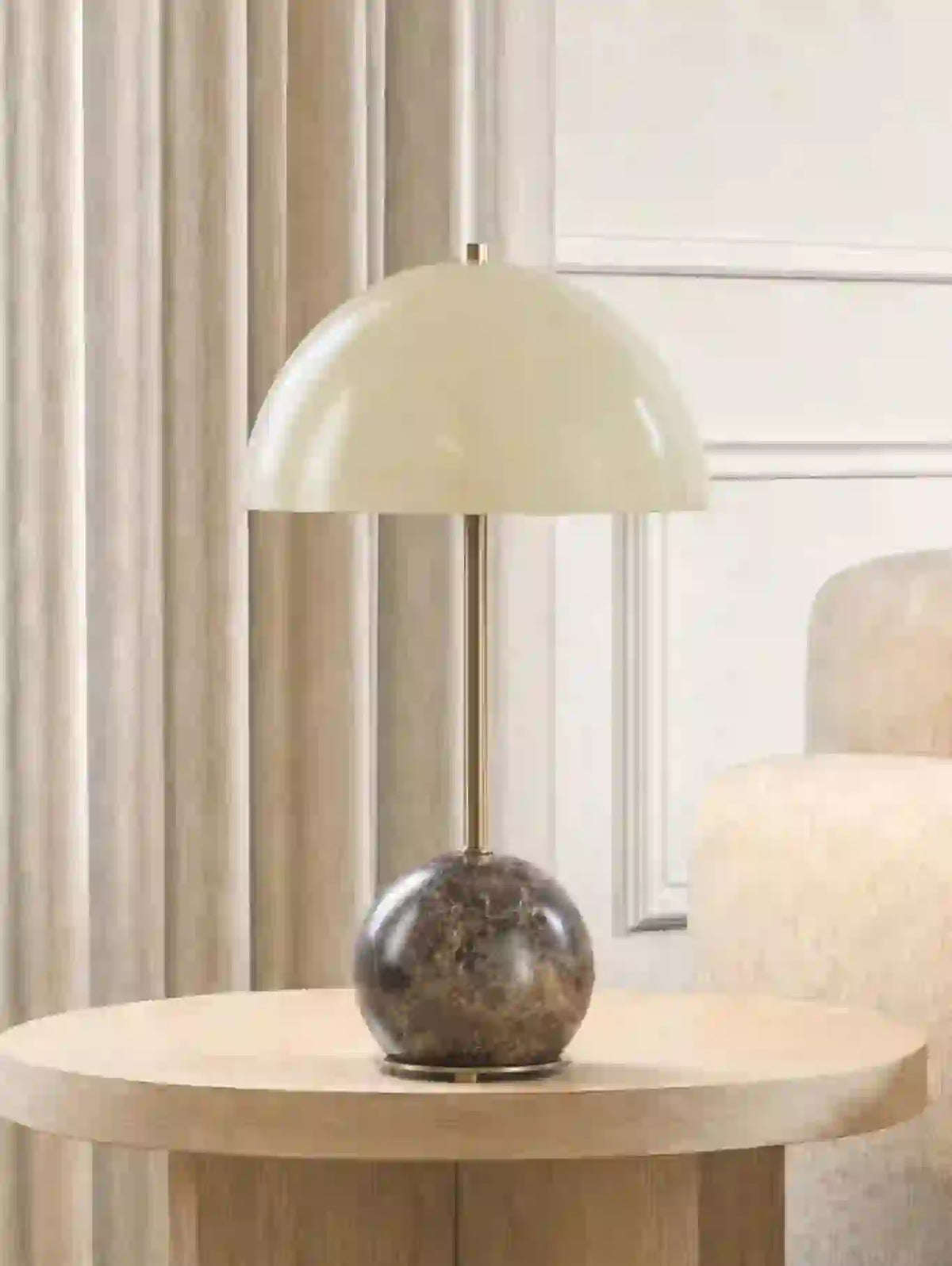 Vuto Sculptural Table Lamp