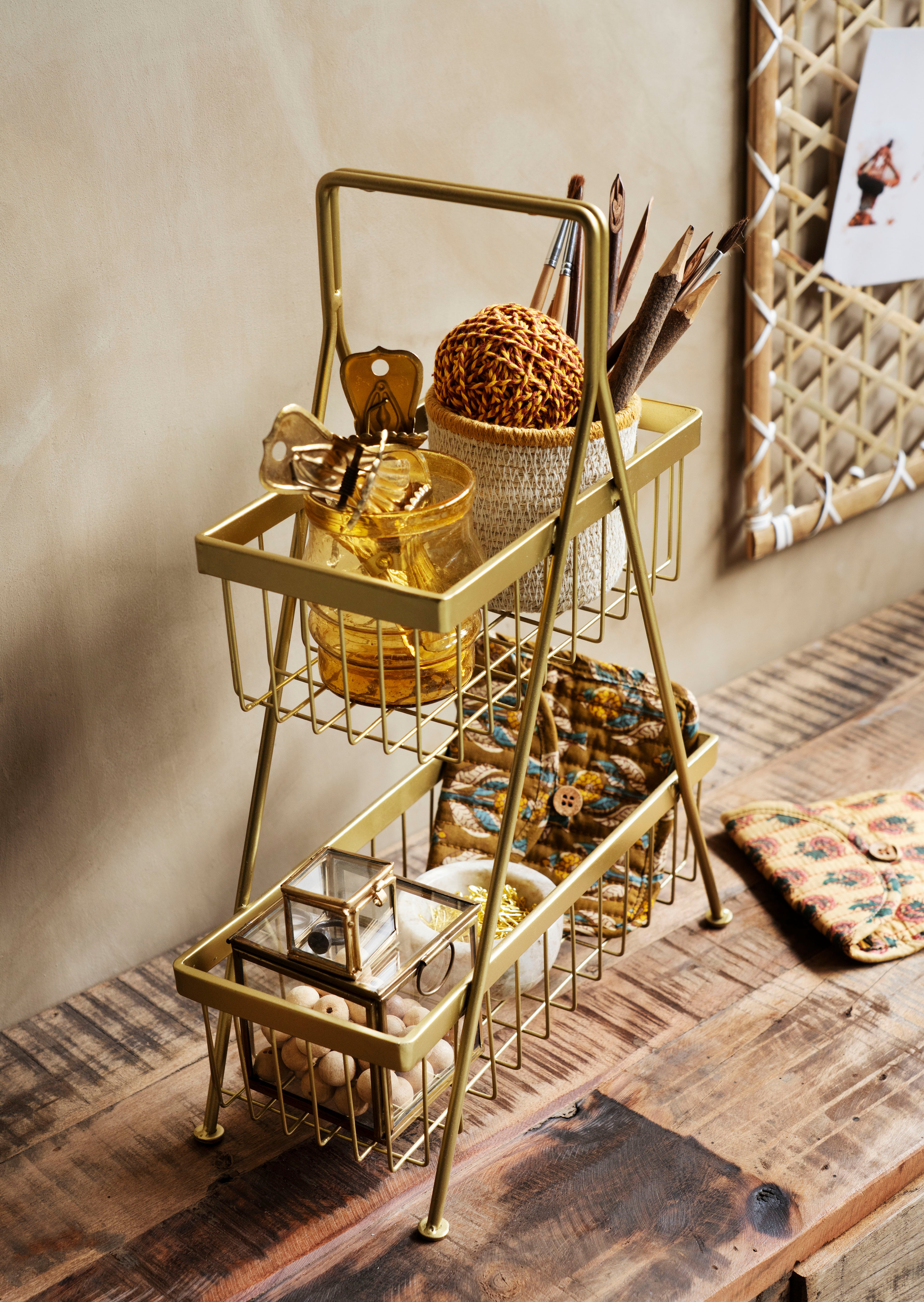Iron basket rack - Brass Coloured