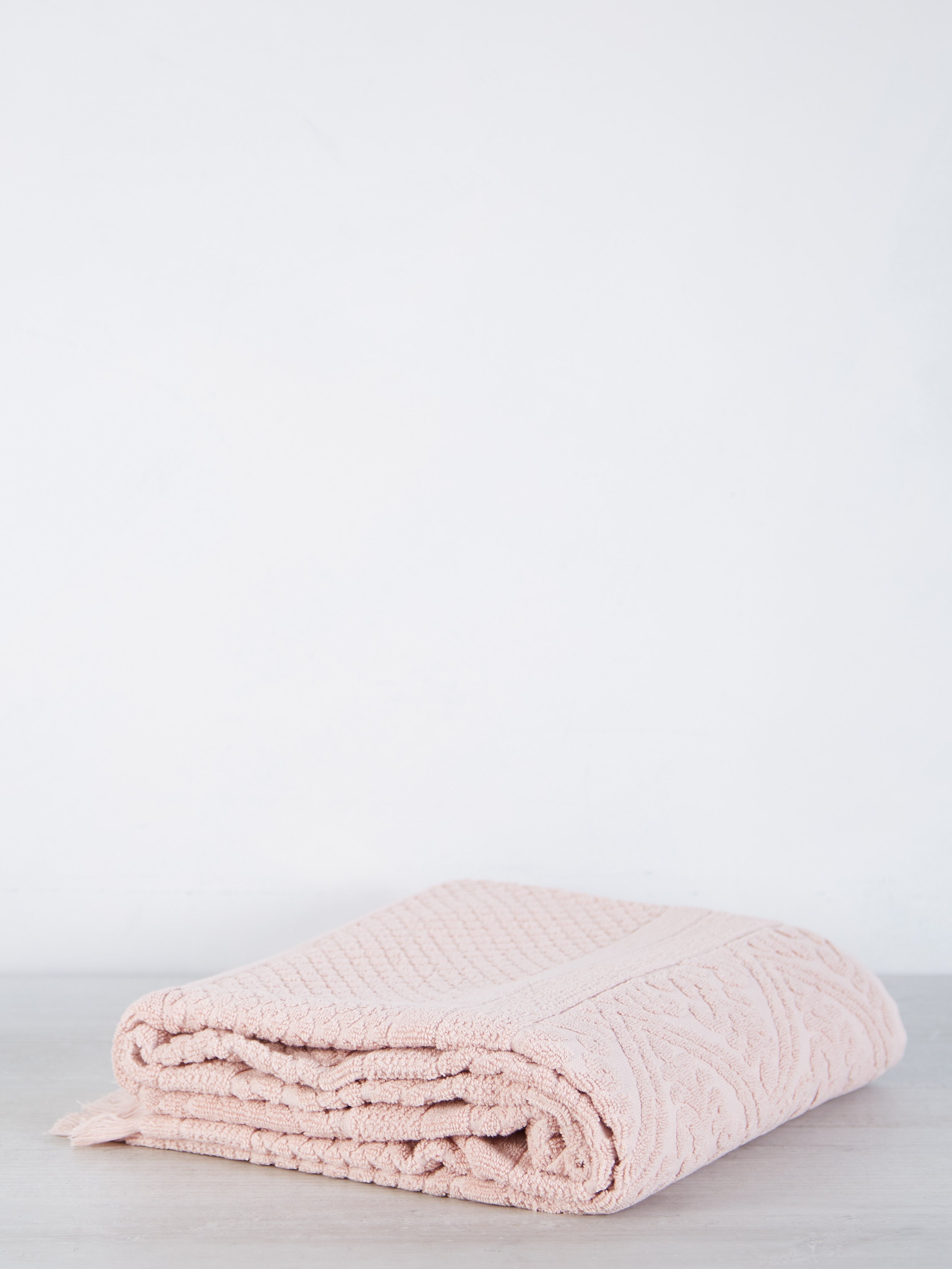 Embossed Jacquard Towel in Aubepine Pale Pink - 4 Sizes Available