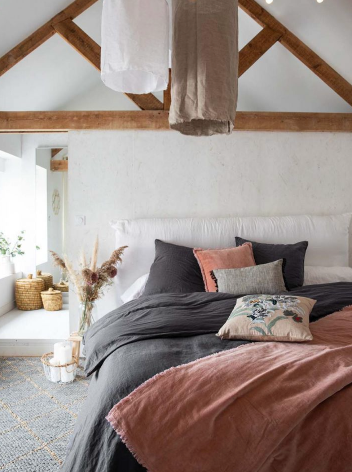 Stonewashed Zeff Linen Pillow in Tonnerre Grey - 65 x 65 set 2