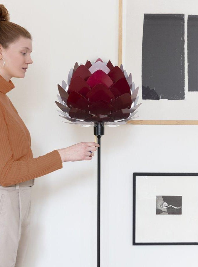 Champagne Floor Stand Black