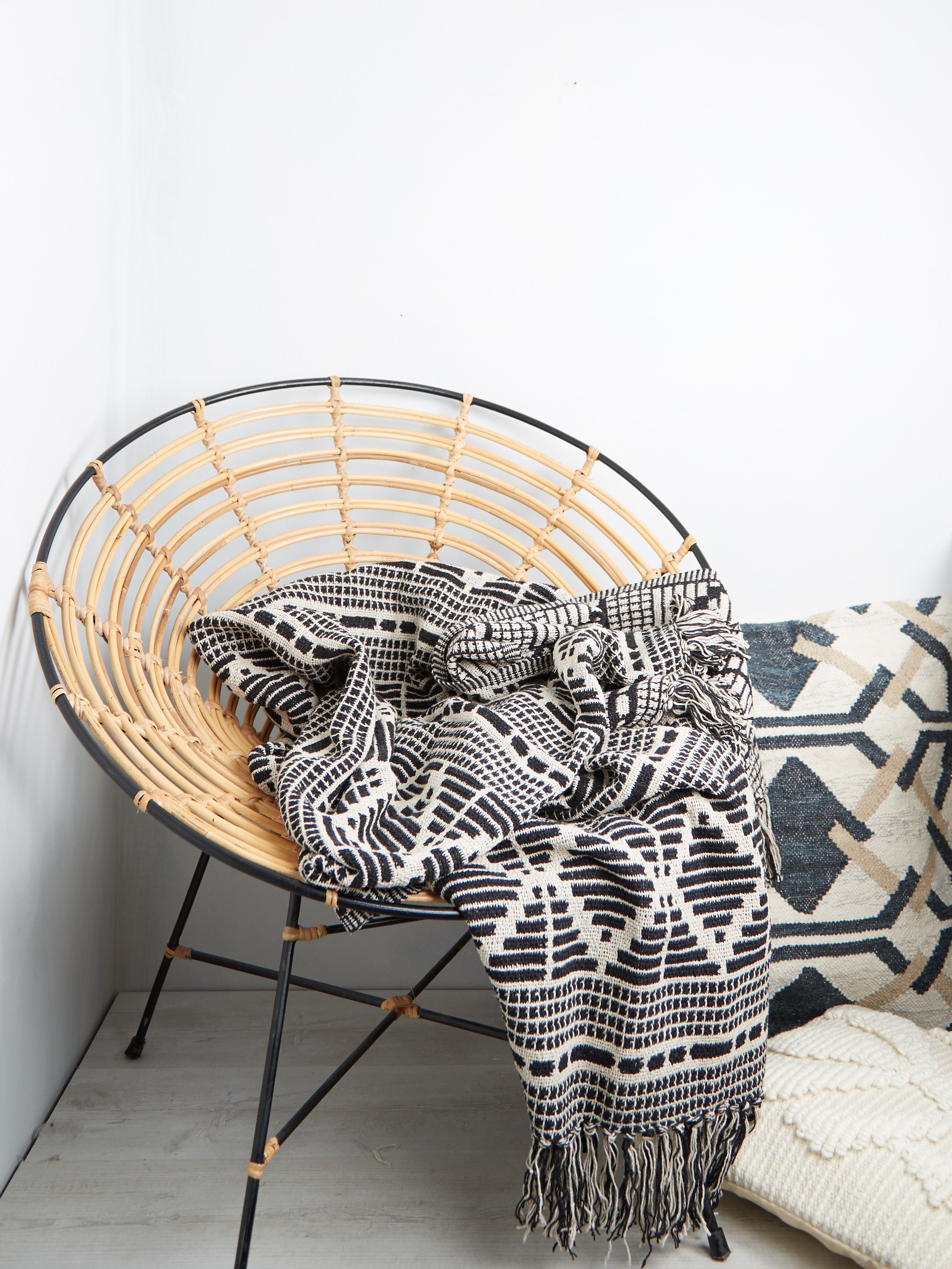 Gutte Black Printed Recycled Cotton Throw