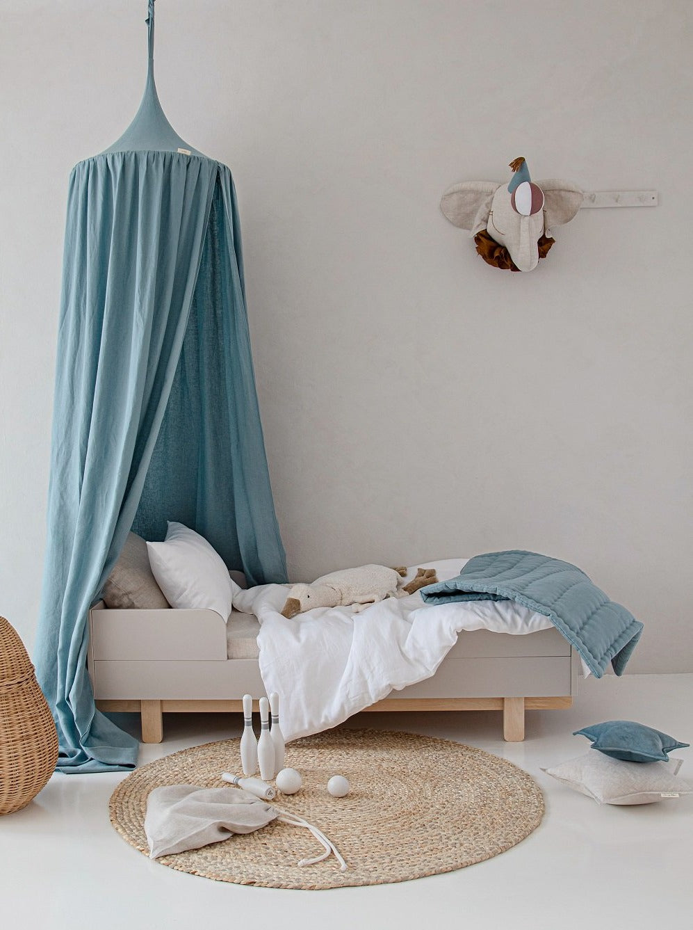 Classic Scandi Cot Bed 70x140cm - Cashmere