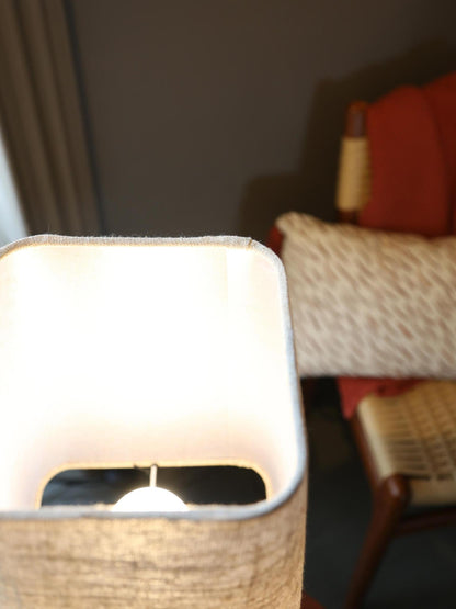Mikko Linen Table Lamp
