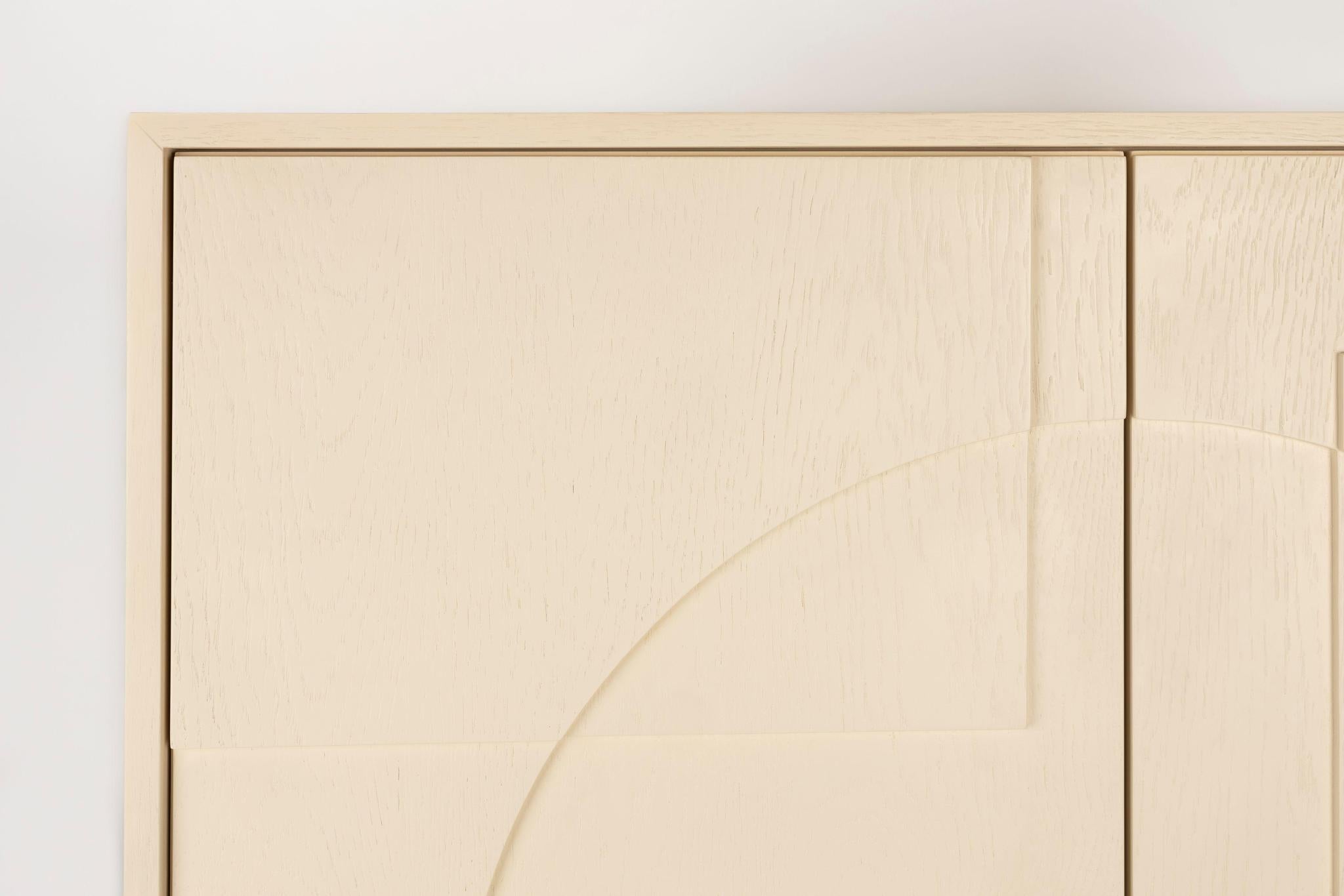 Faces Cabinet
