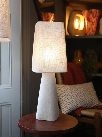 Mikko Linen Table Lamp