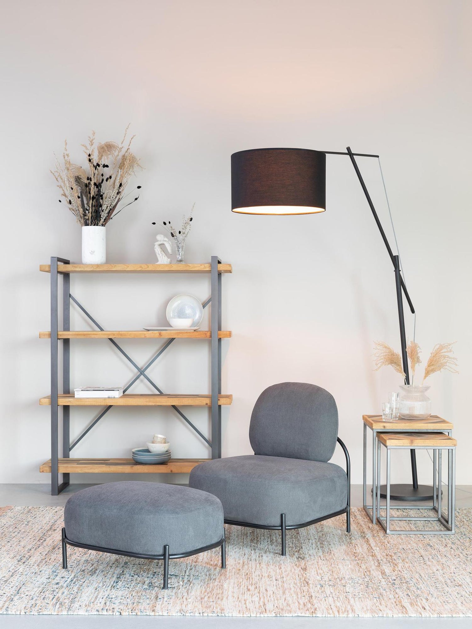 Tokio Floor Lamp - Black