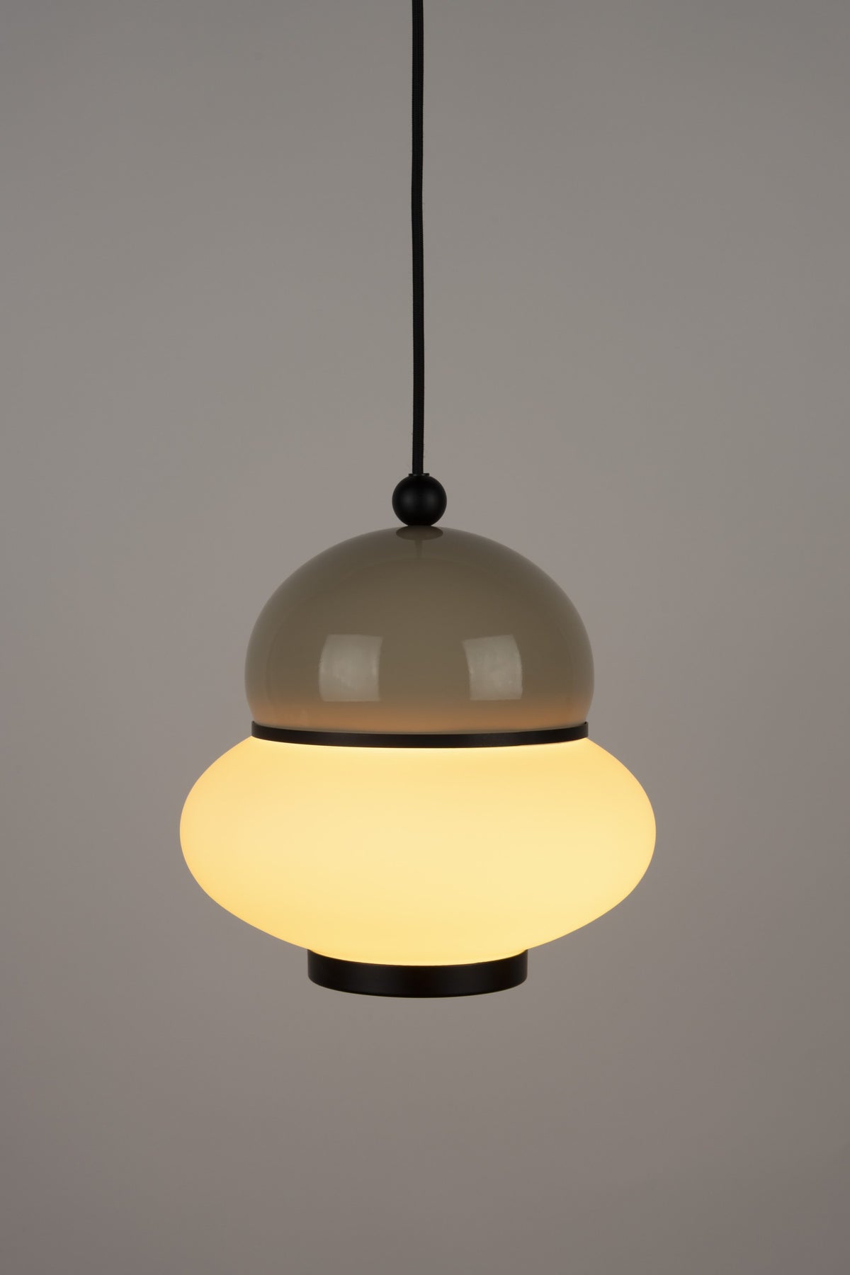 Pendant Lamp Bumble M Beige