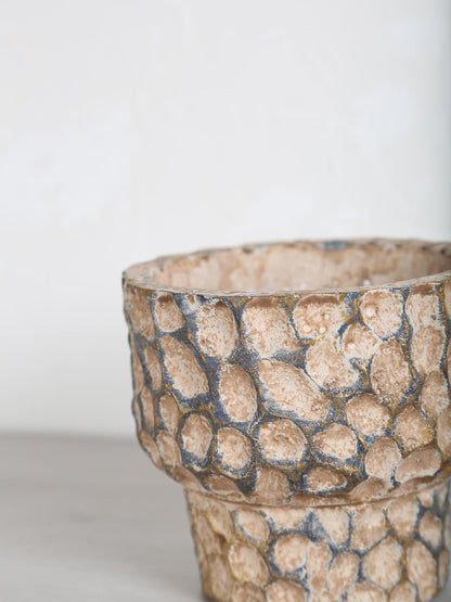 Liselot Brown Round Cement Pot - Stamped Pattern