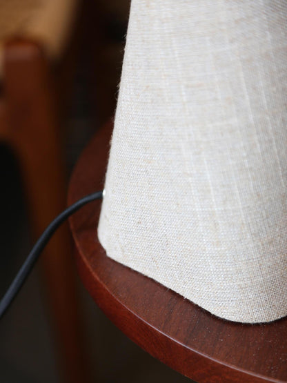Mikko Linen Table Lamp