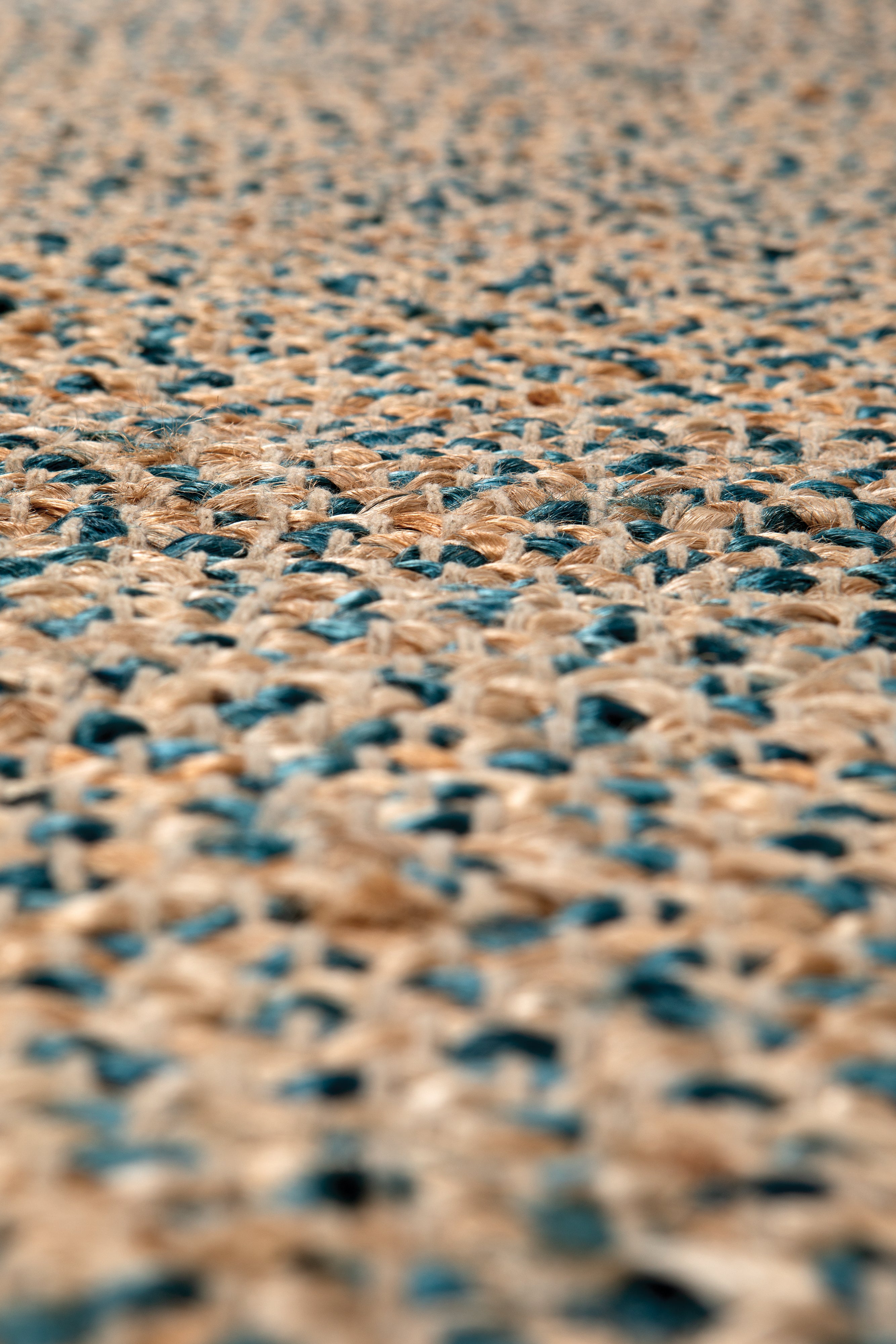 Elliot Jute Rug in Riviera - 190 x 290