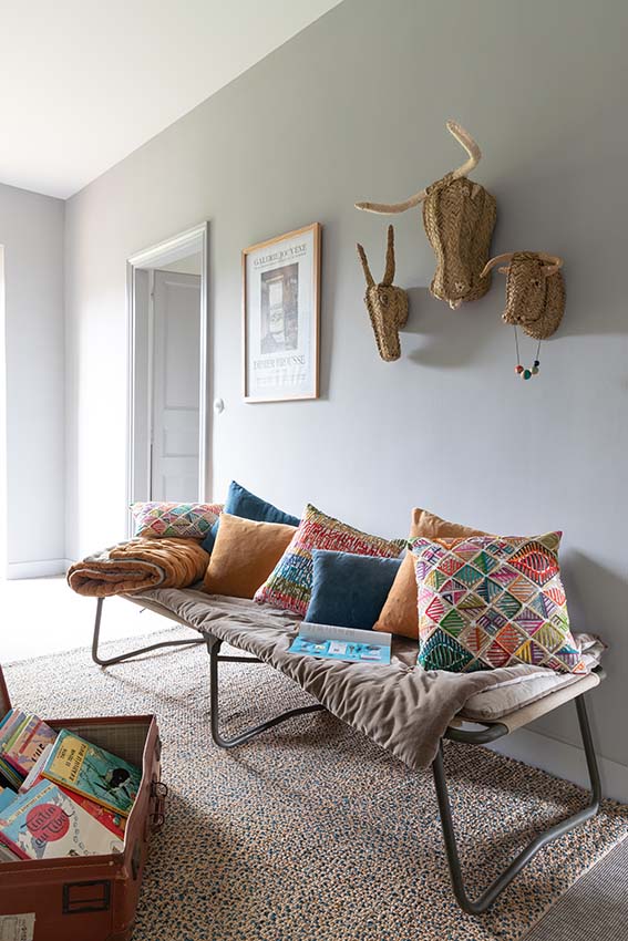 Elliot Jute Rug in Riviera - 190 x 290
