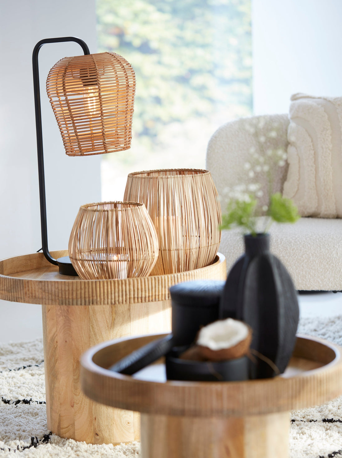 Pulah Natural Rattan &amp; Black Table Lamp