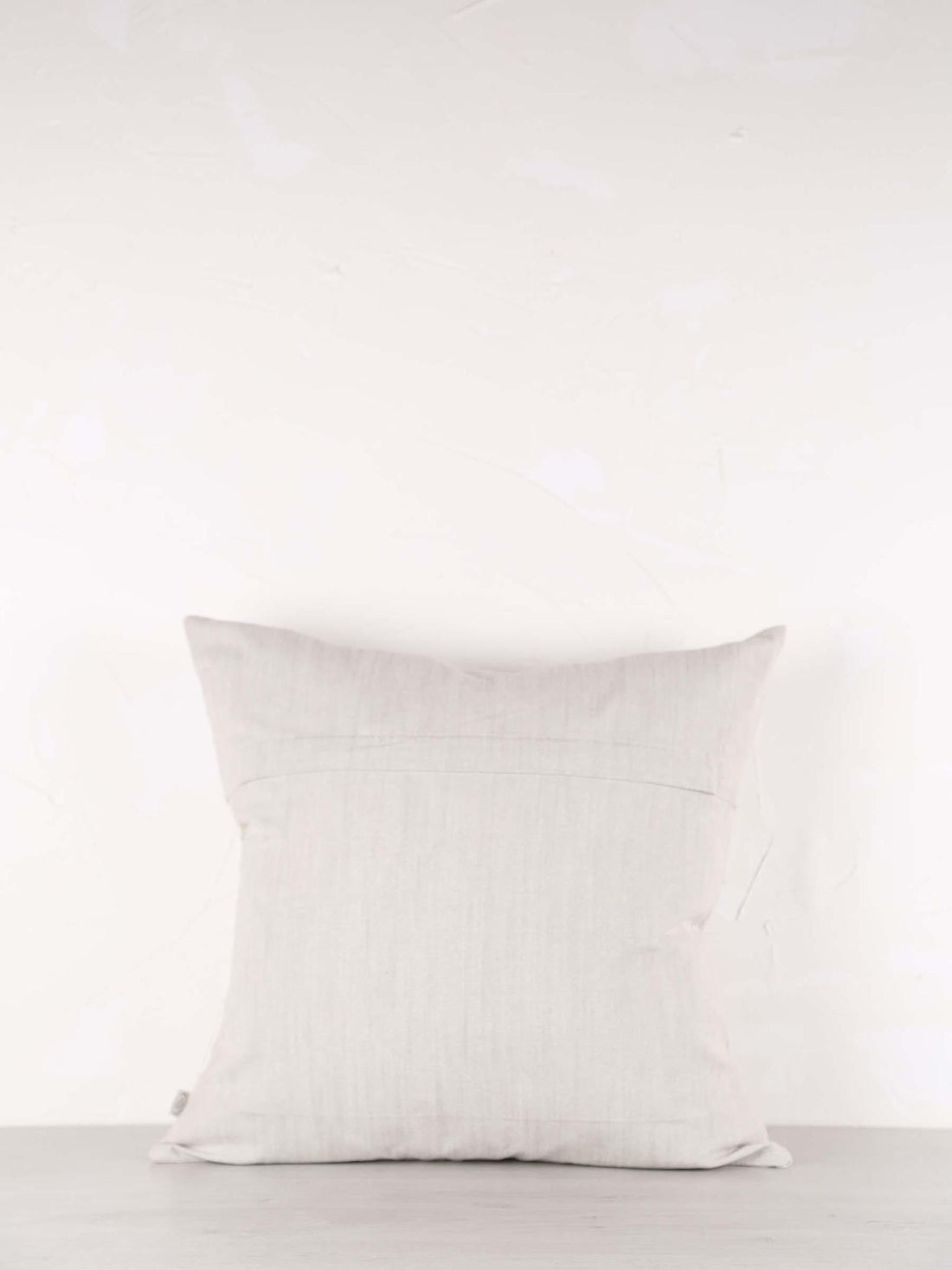 Felinne Linen Cushion
