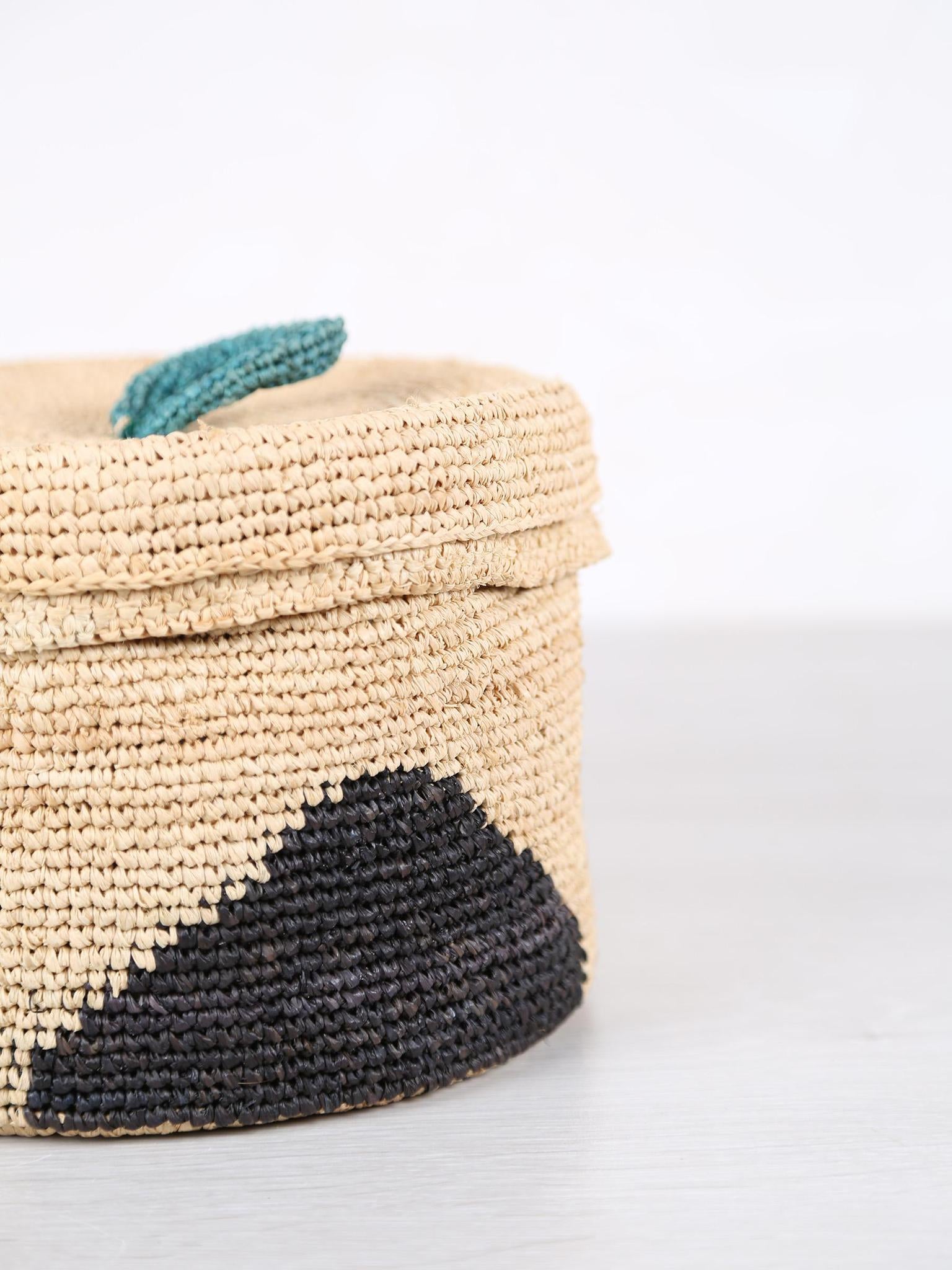 Large Handmade Raffia Basket - 5 patterns available