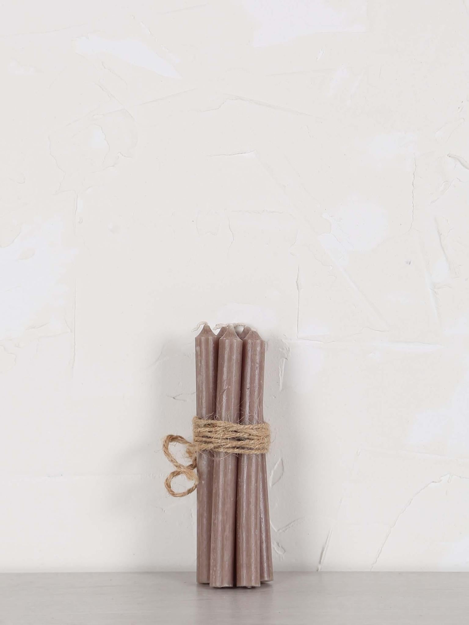 Ingrid candlestick 4X4X8.5 cm. L. Gold