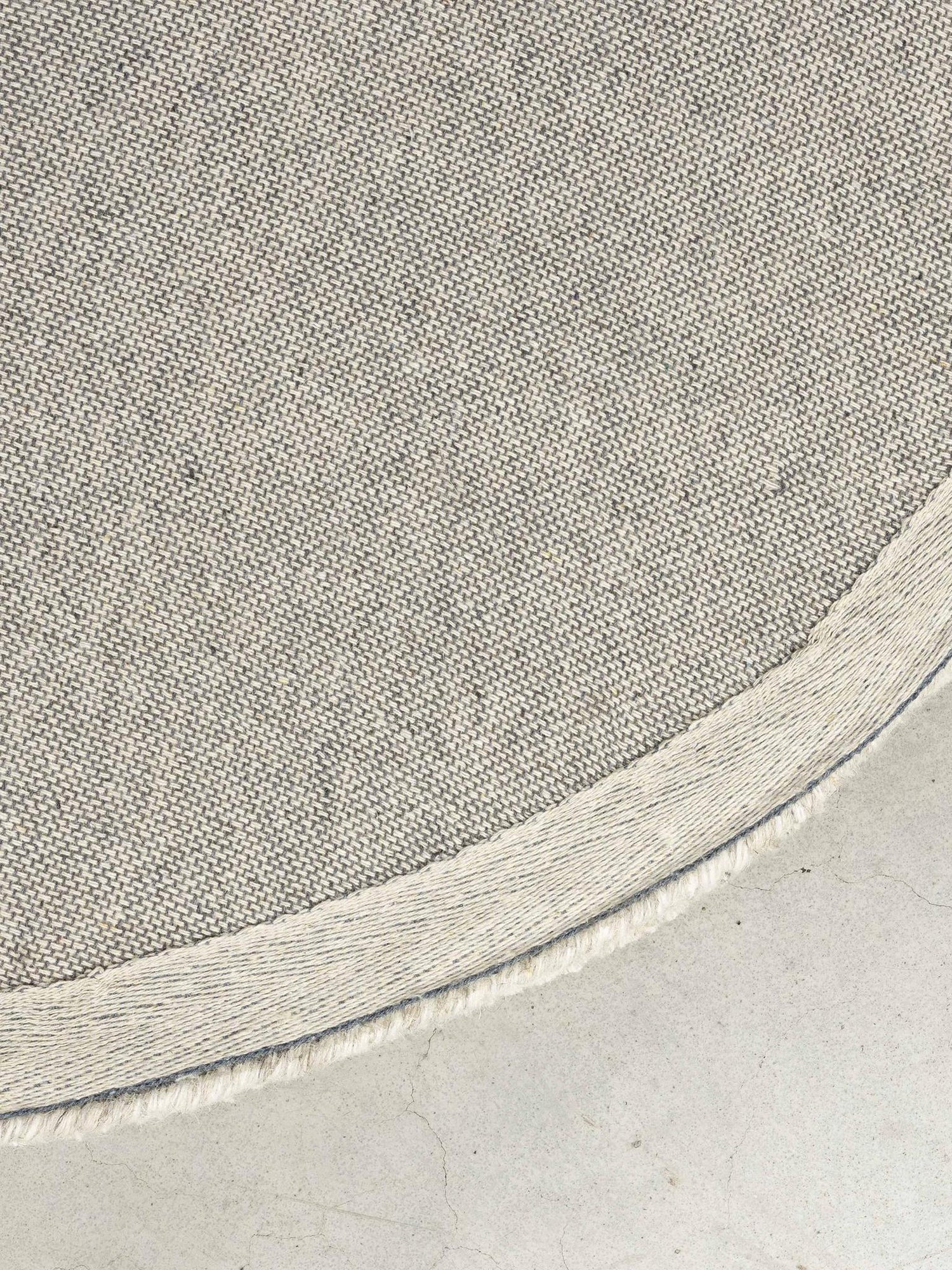 Forms - Organic Shaped Carpet - Creme Hues