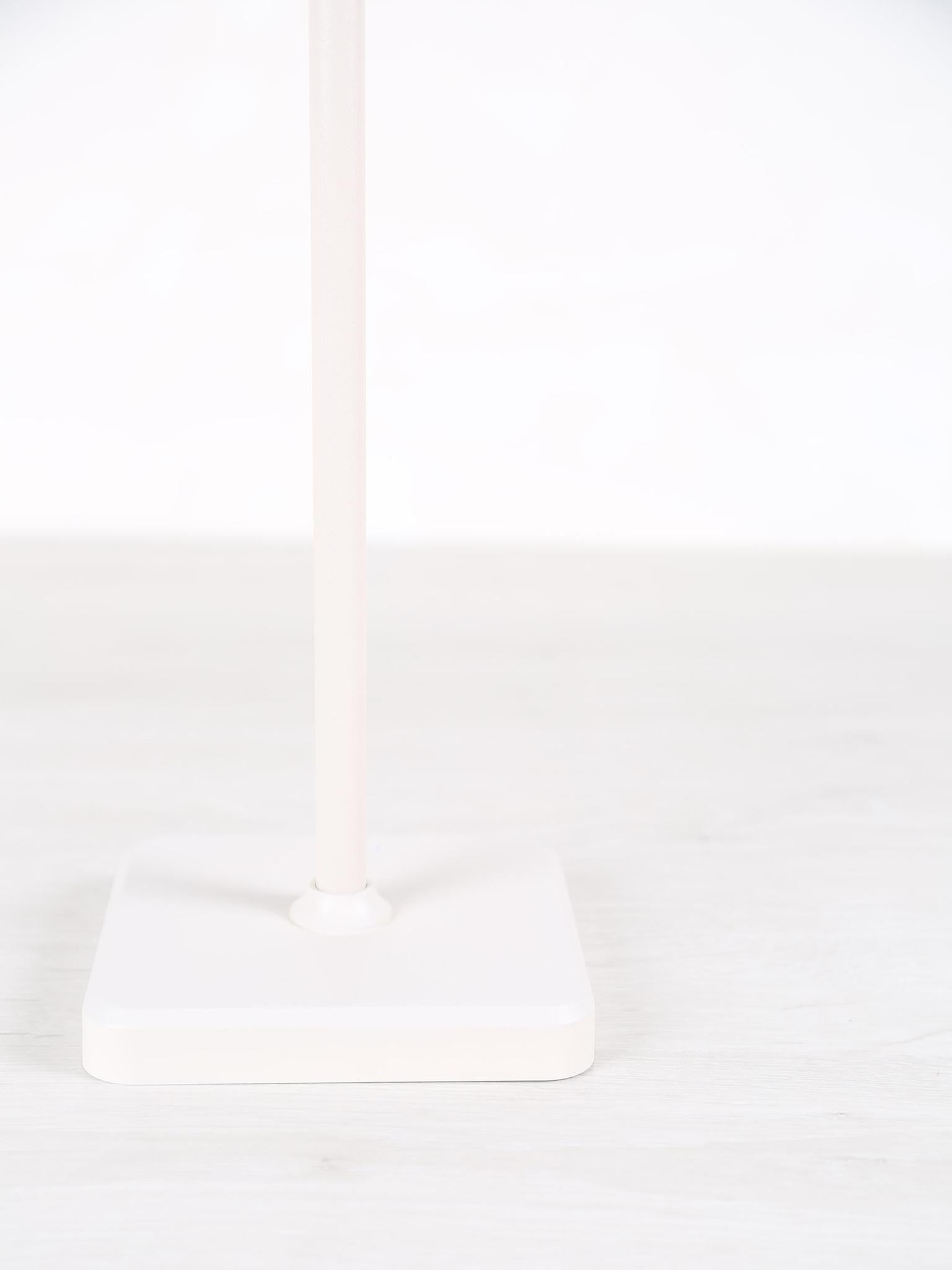 Cato Garden Lamp - 3 Colours Available