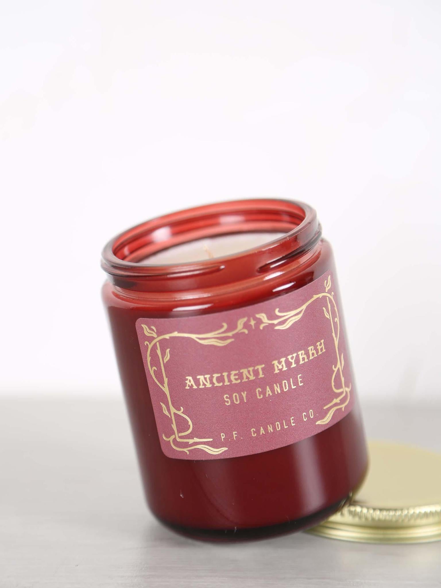Limited edition Cathedral Clove – Standard Candle
