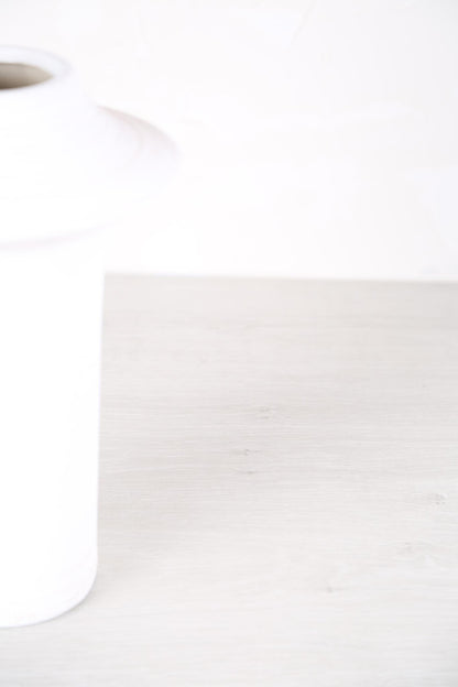 Rinder Ceramic Wide Ring Vase - White