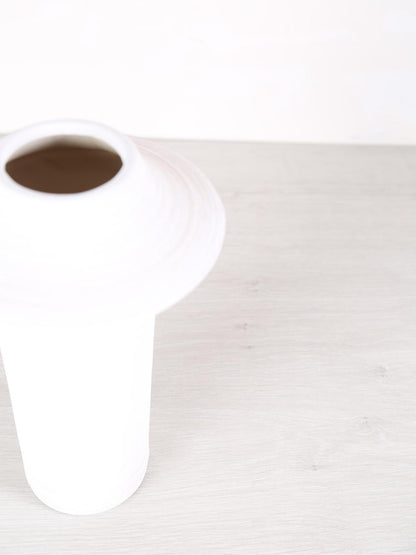 Rinder Ceramic Wide Ring Vase - White