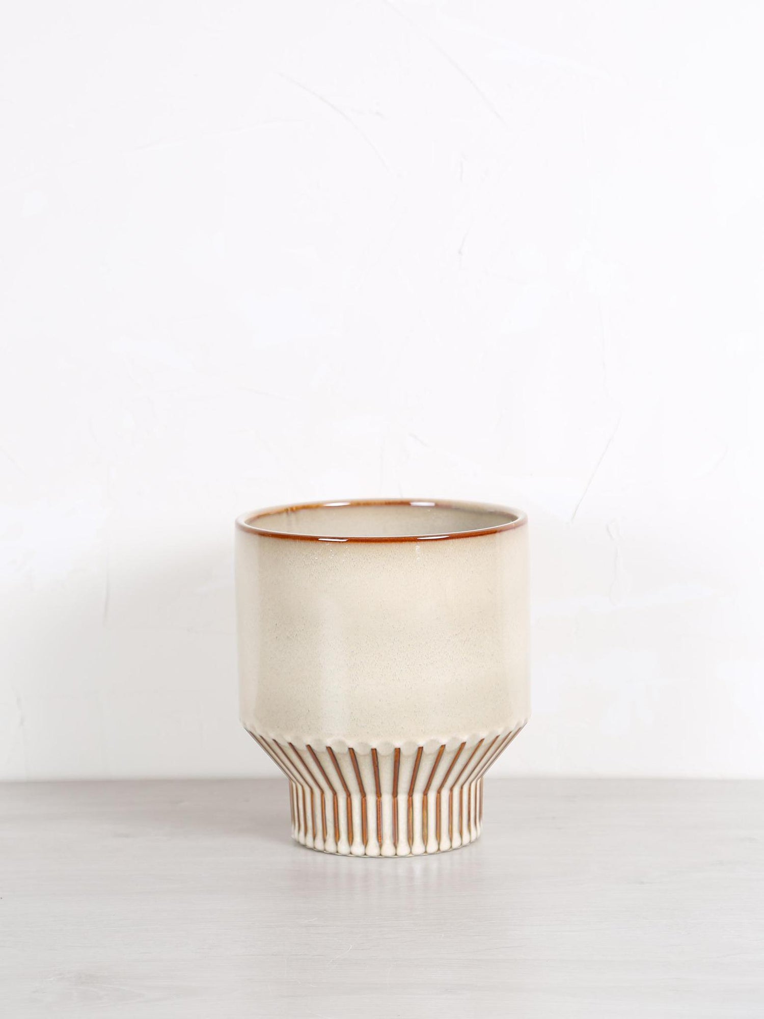 Carina Ceramic Pot