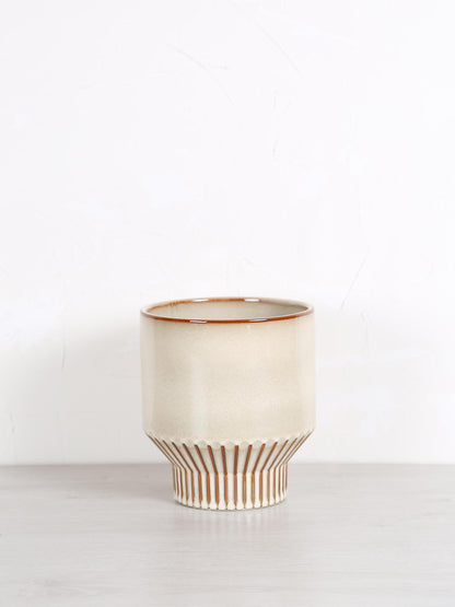 Carina Ceramic Pot