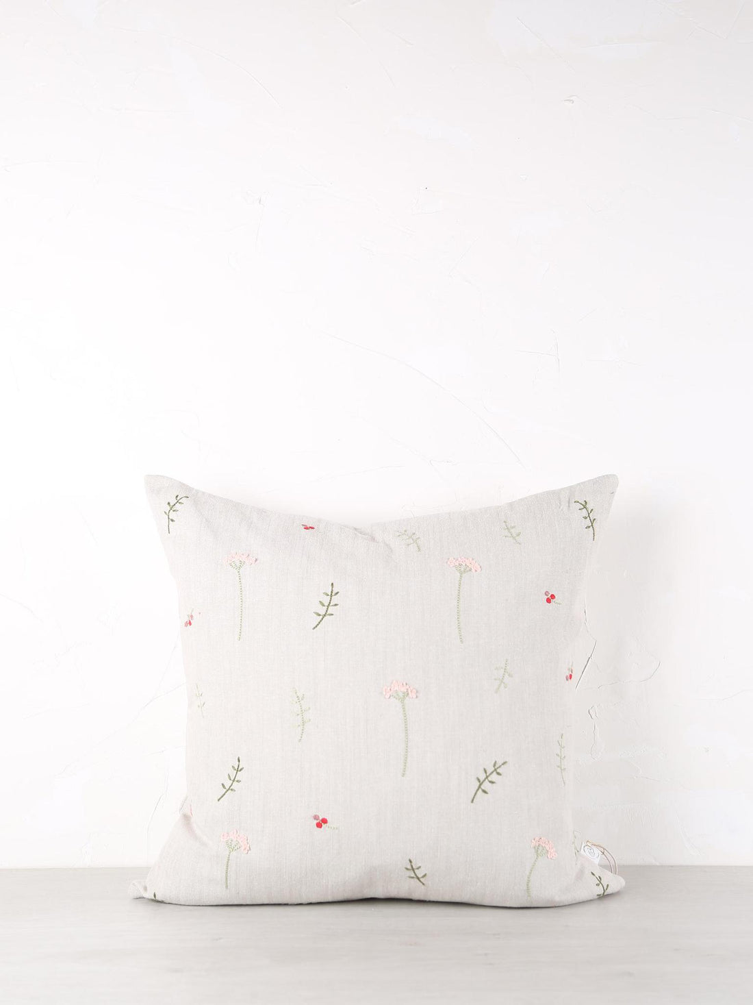 Felinne Linen Cushion