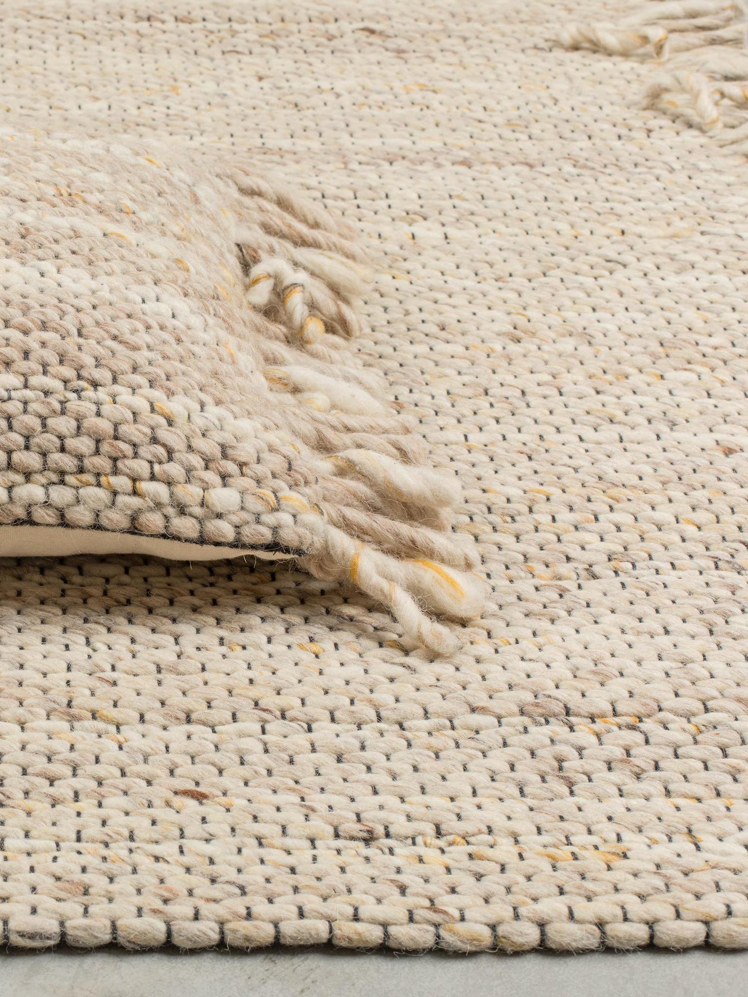 Frills Woven Wool Strand Rug - Beige, Warm Light