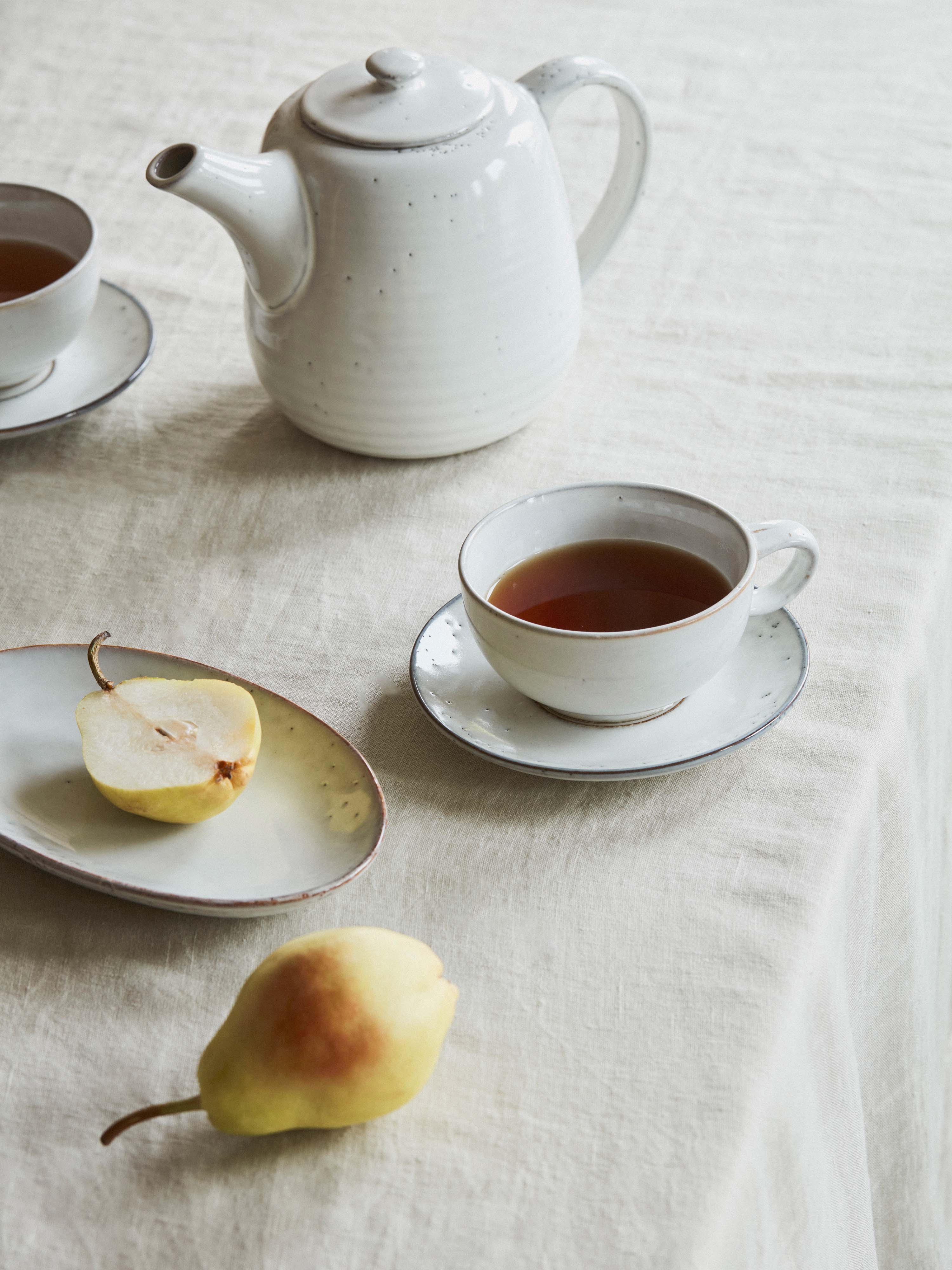Broste Nordic Sand Tea Set For Two - 5 Pieces