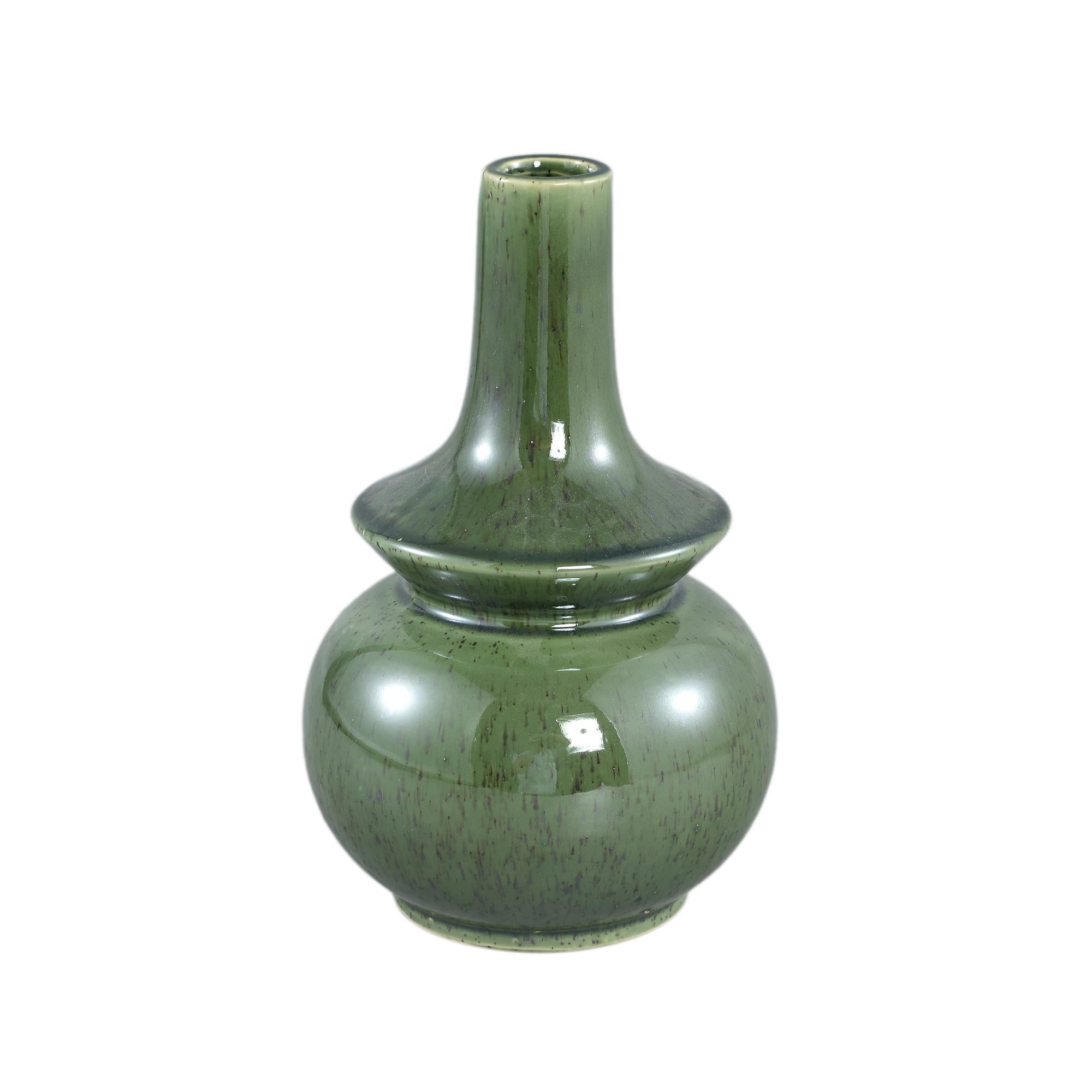 Cyra Dark Green Ceramic Bulb Vase