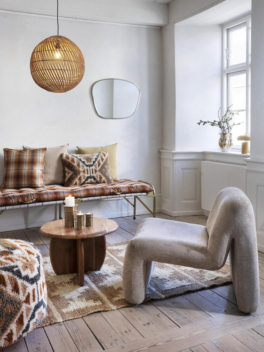 Handwoven wool pouf - Burnt Siena, Old Rose