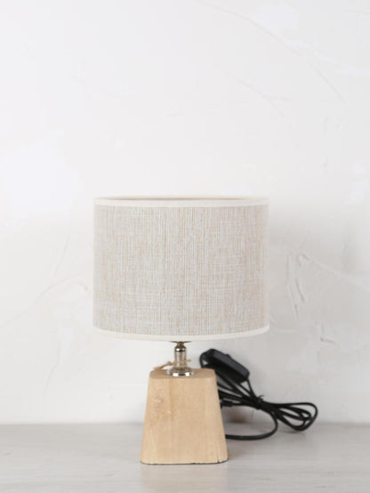 KARDAN Wooden natural Lamp - Wooden Base - Linen Shade