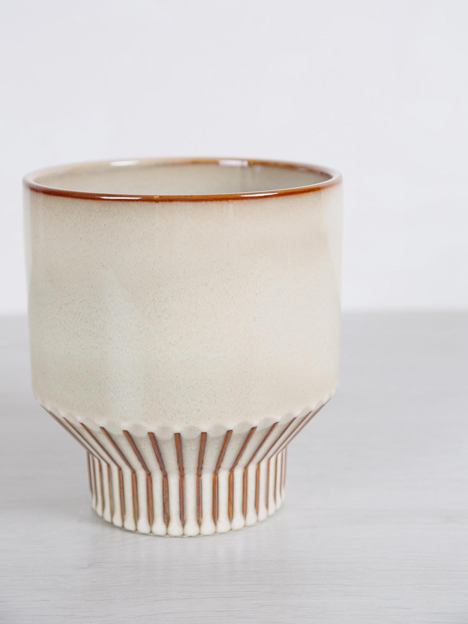 Carina Ceramic Pot