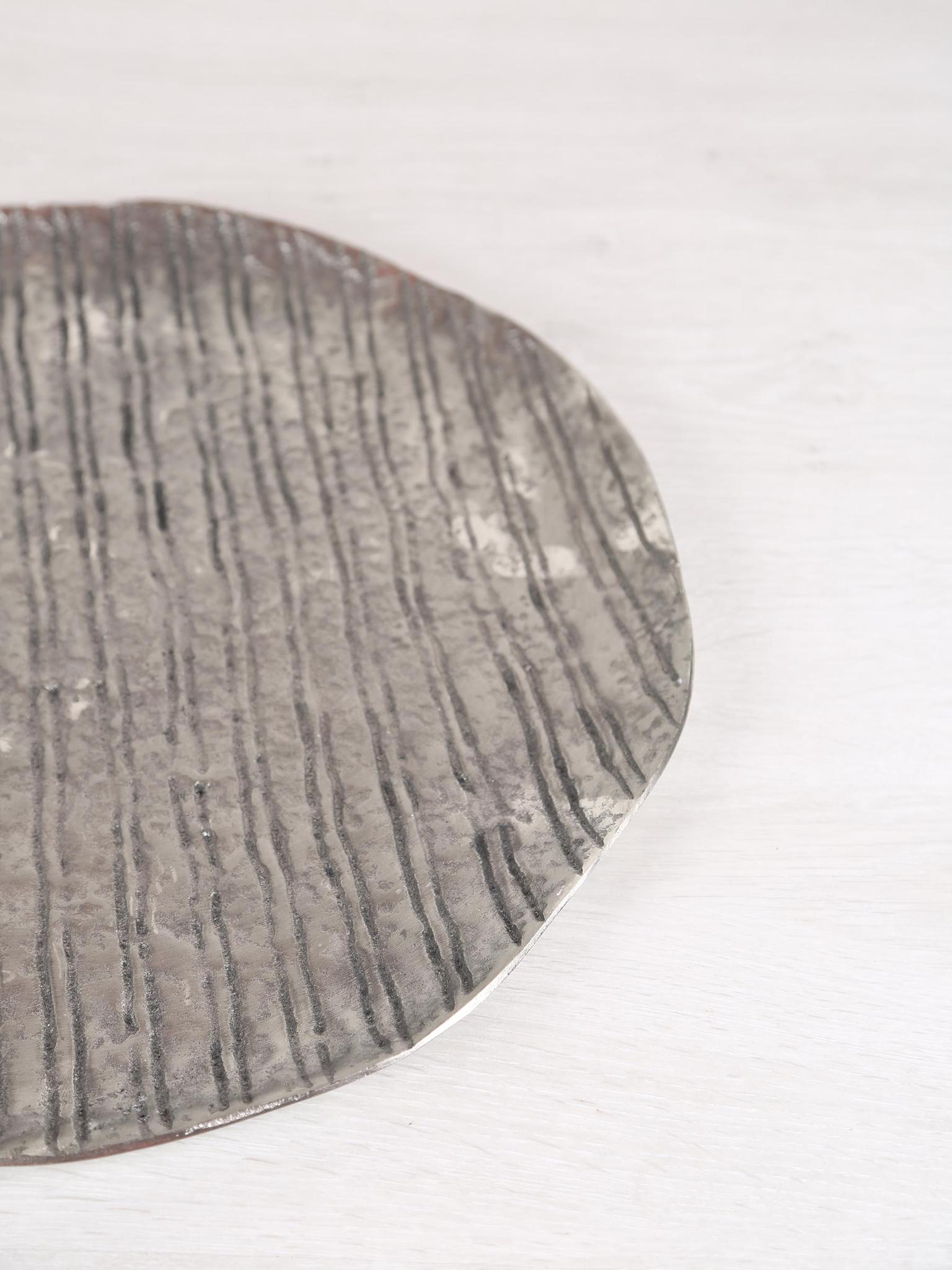 Grail Silver Striped Round Plate - 2 Sizes Available