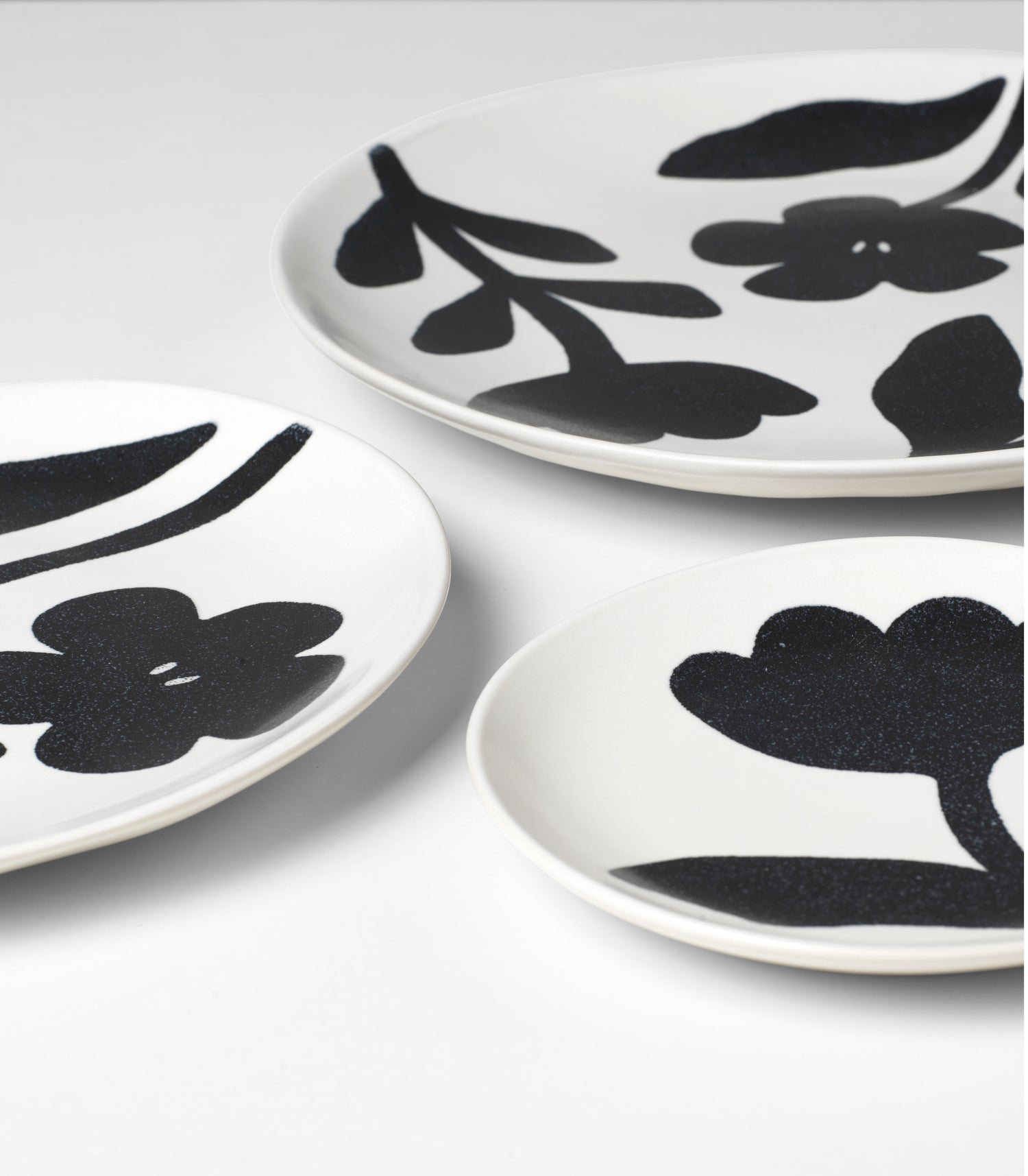 Broste Flora Set of 4 Side/Dessert Plates