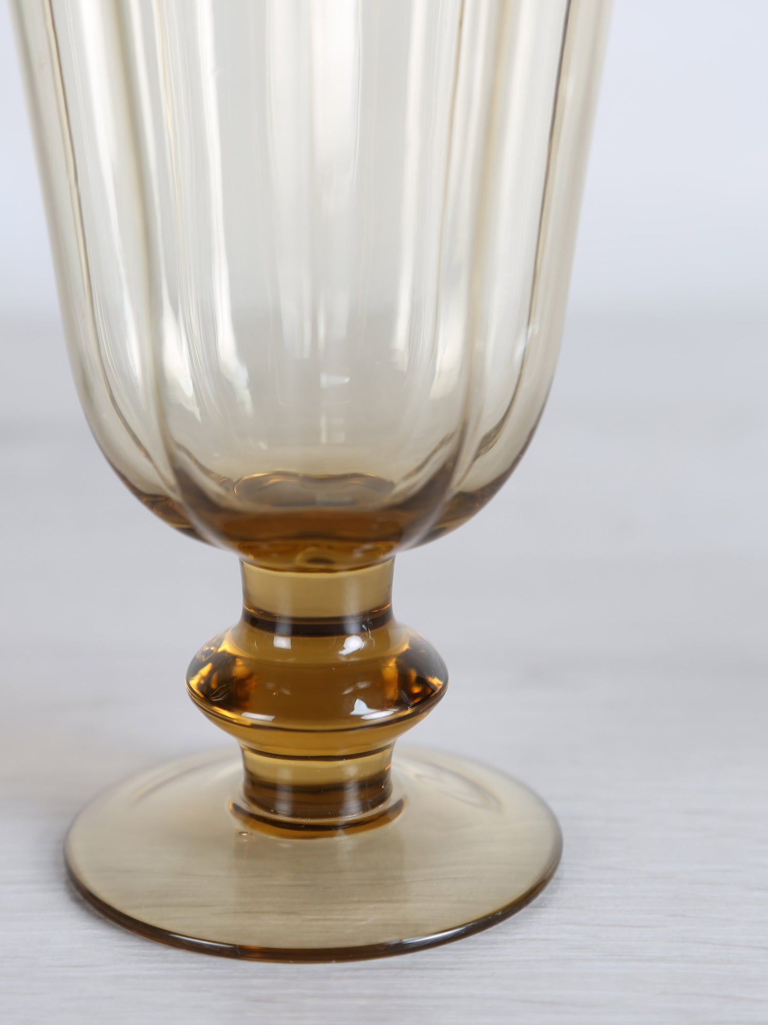 Floretta Fluted Wine Glass - Taupe -  9X9X15.5 cm
