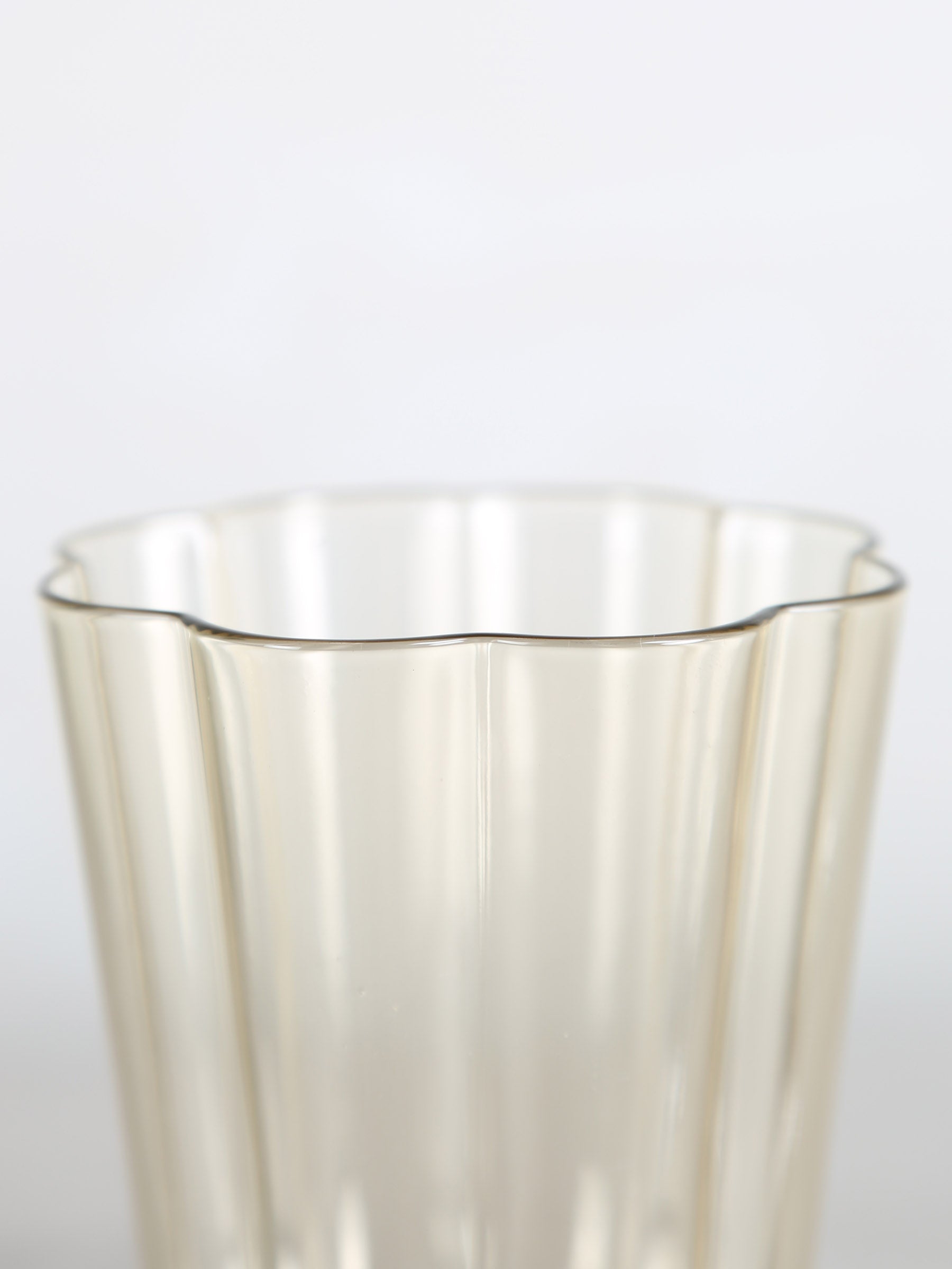 Floretta Fluted Wine Glass - Taupe -  9X9X15.5 cm