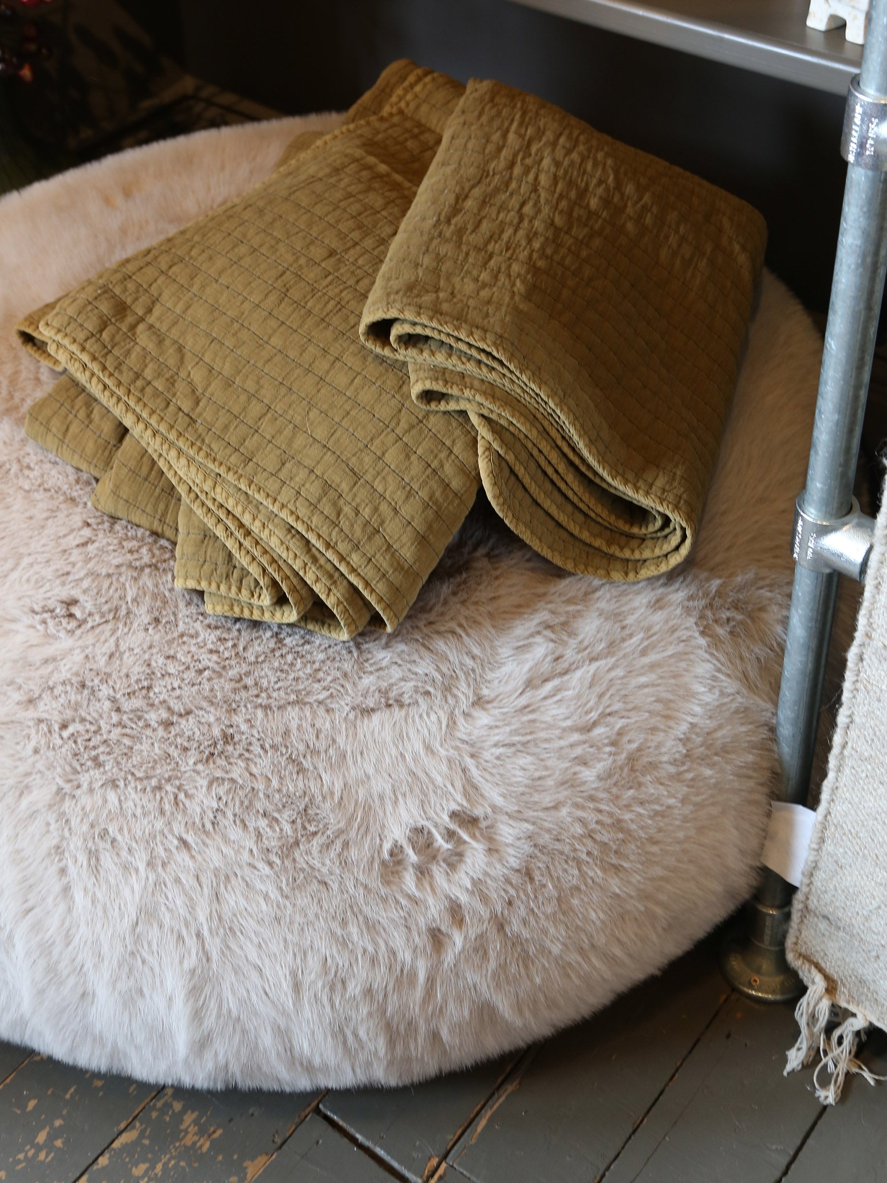 Sloane Faux Fur Pod in Mink