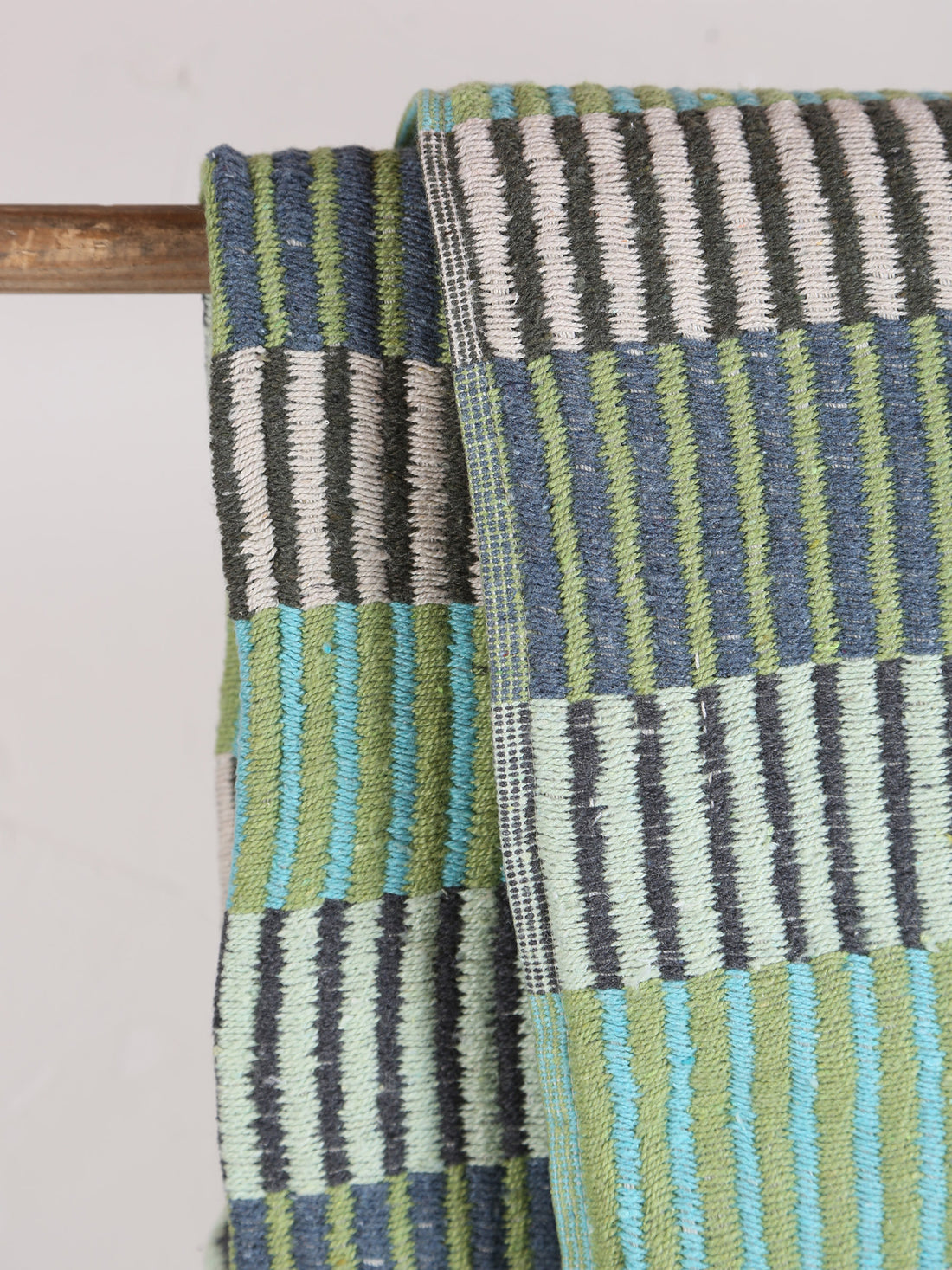 Isnel throw - Recycled Cotton - Green Hues