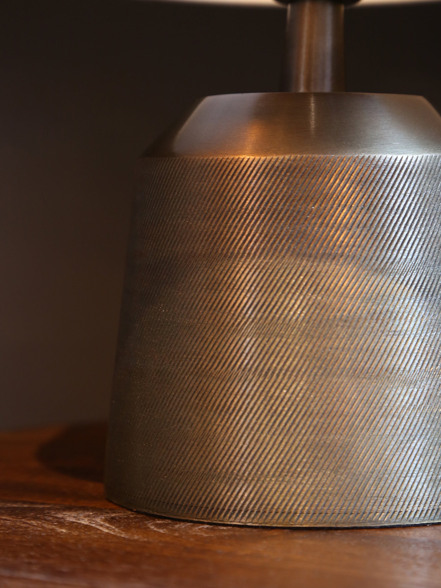 Lulie Etched Brass Table Lamp - Linen Shade
