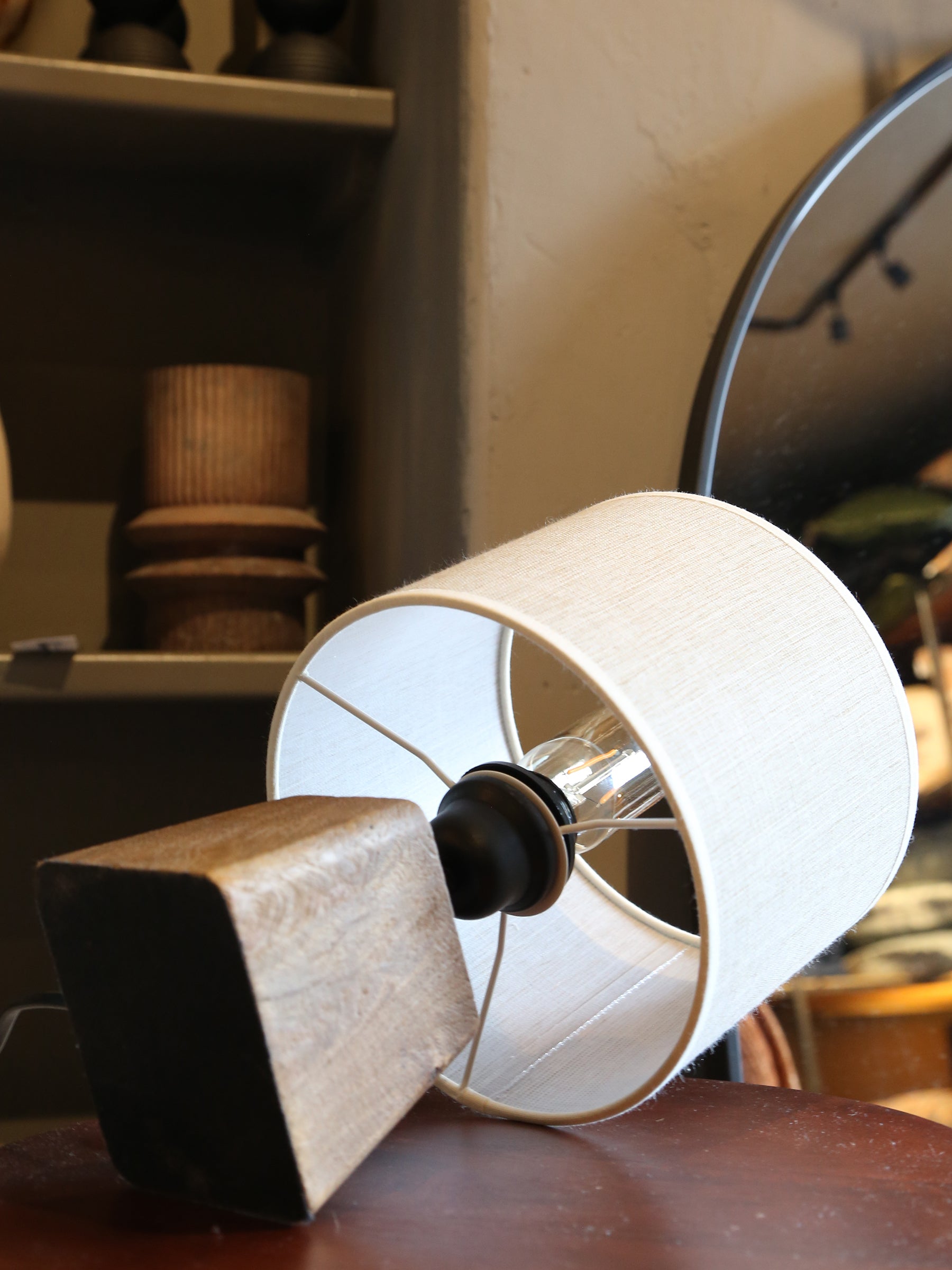 Kardan Dark Wooden Lamp - Linen Shade