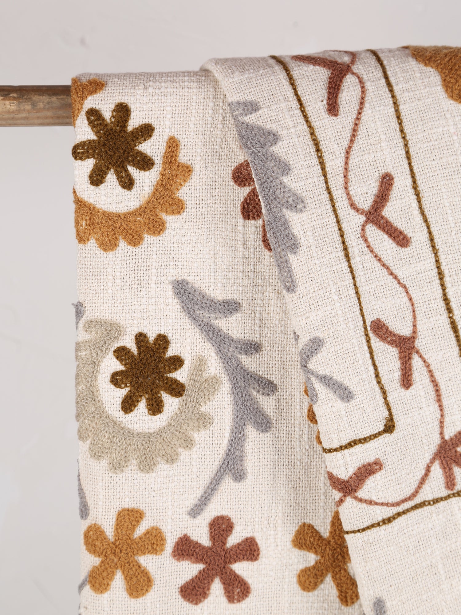 Suzani Floral embroidered throw - Off White, Tobacco