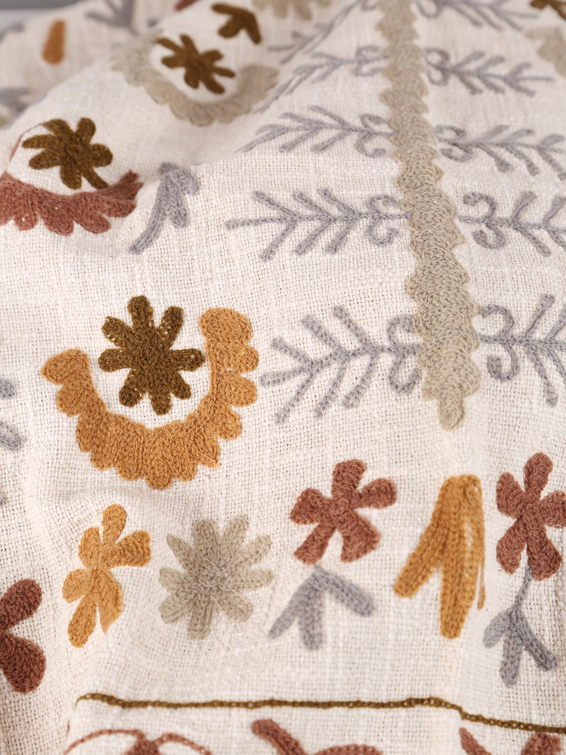 Suzani Floral embroidered throw - Off White, Tobacco