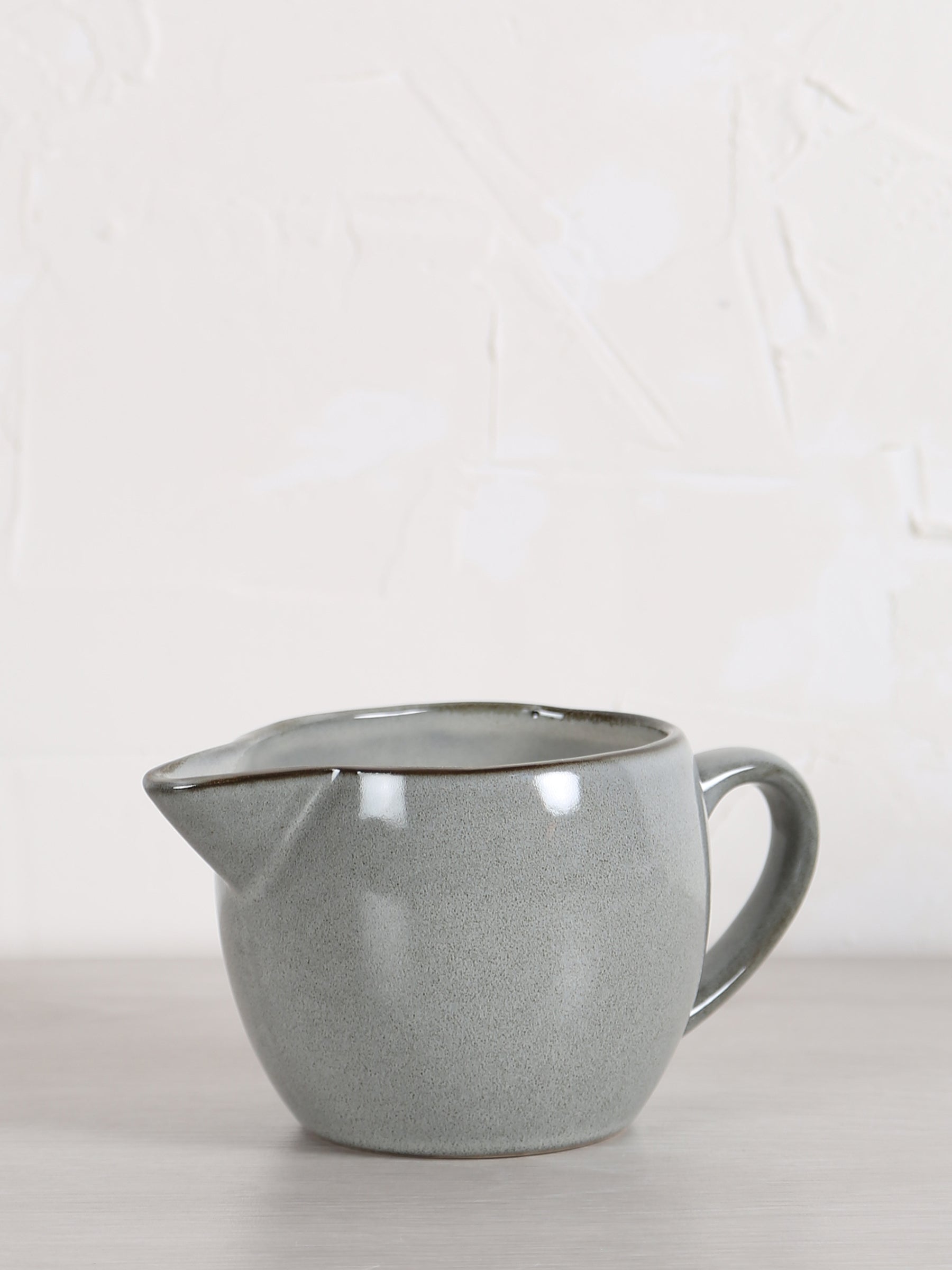 Amera gravy boat - Grey