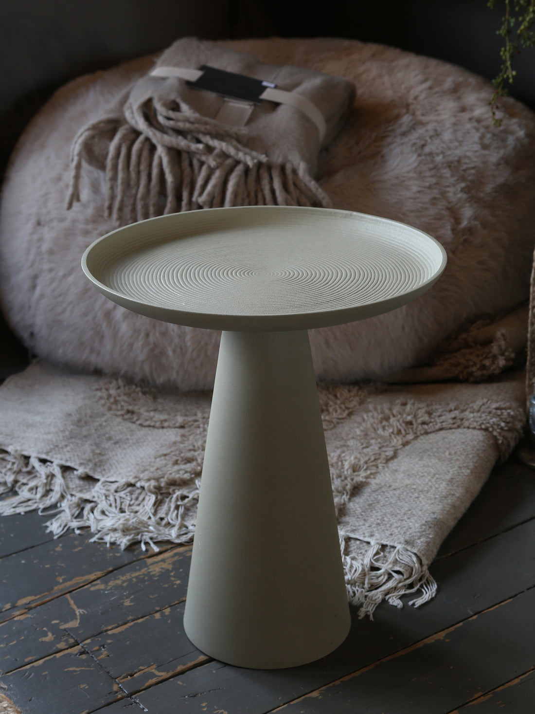 Ringar Round Side Table Ivory - Large