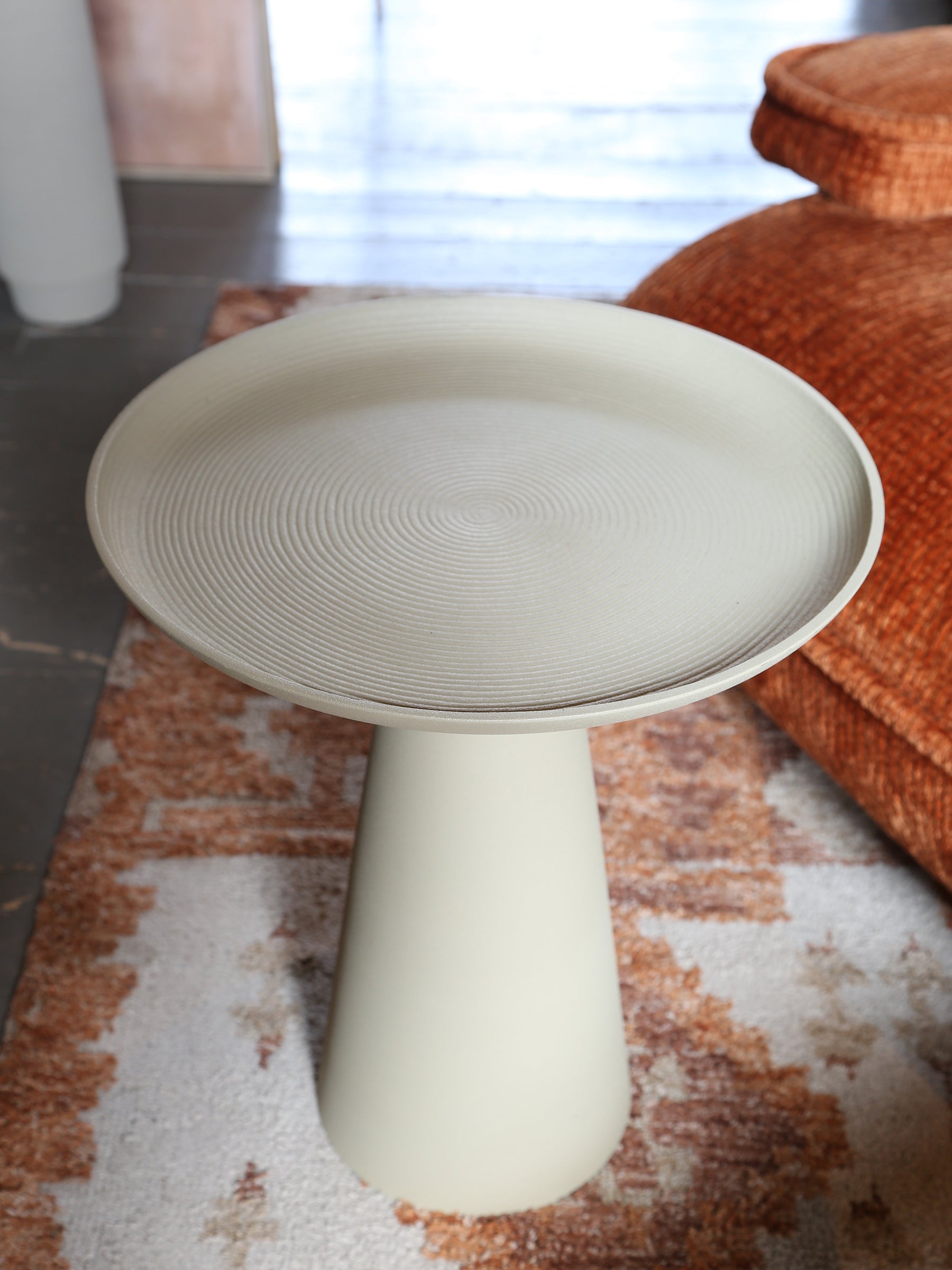 Ringar Round Side Table Ivory - Large