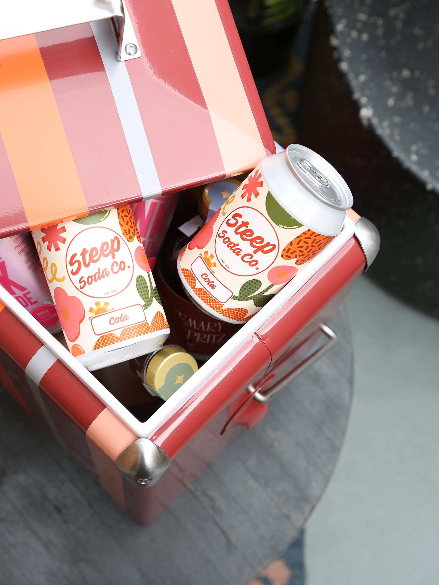 Cooler Be Wine Cool Box - Burgundy Stripe
